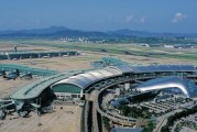 韩国航班空中骤降6000多米，13人紧急送医！氧气面罩弹出、多人被吓哭，现场曝光